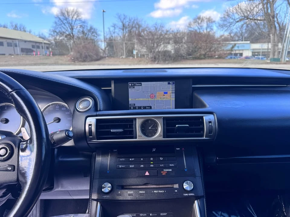 2016 Lexus IS 3rd Gen - Image 13 of 20