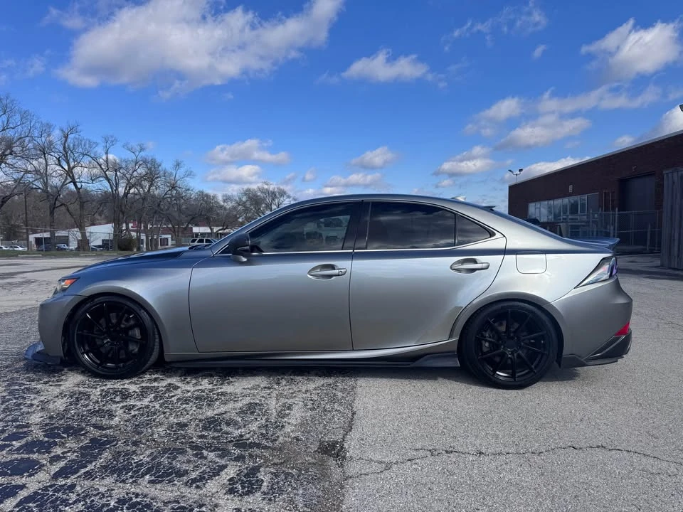 2016 Lexus IS 3rd Gen - Image 8 of 20
