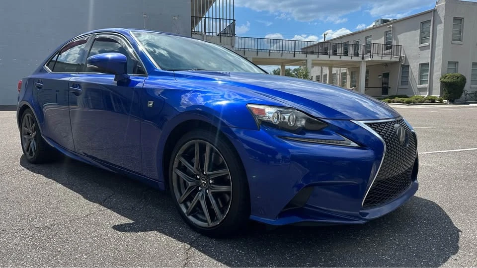 2016 Lexus IS 3rd Gen - Image 7 of 20