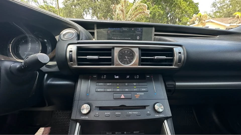 2016 Lexus IS 3rd Gen - Image 13 of 20