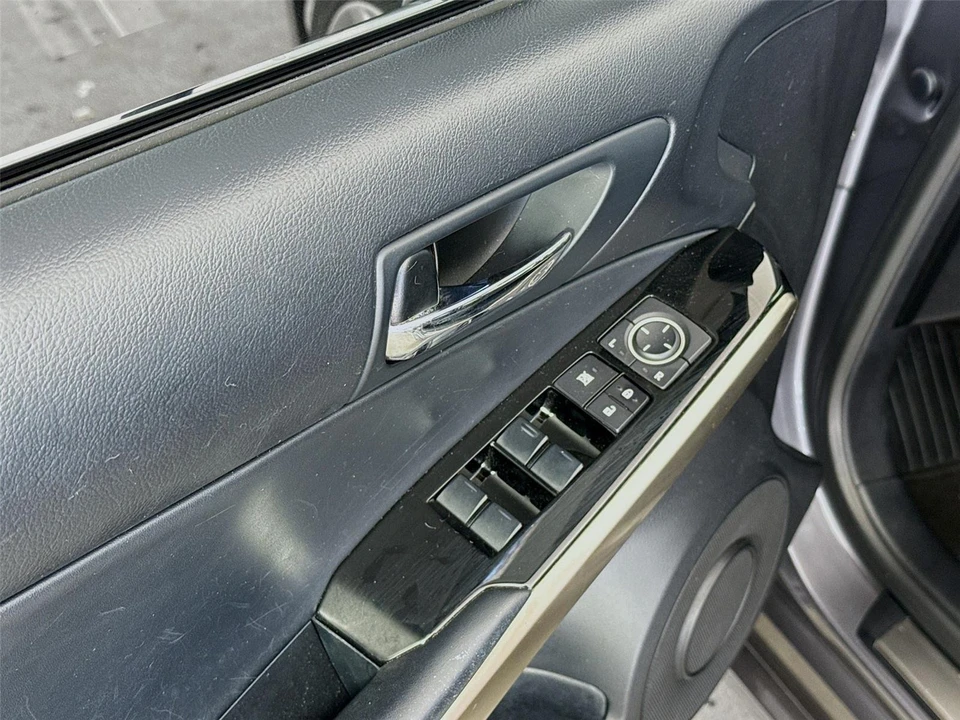 2016 Lexus IS 3rd Gen - Image 10 of 14
