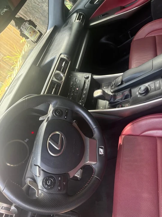 2016 Lexus IS 3rd Gen - Image 4 of 4