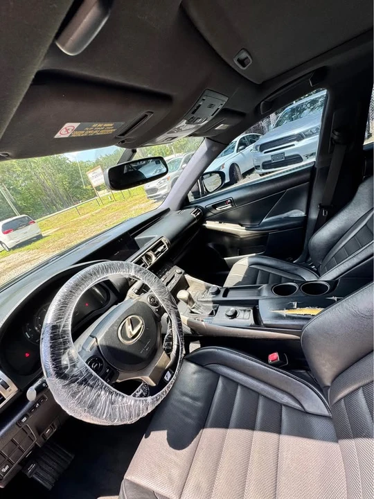 2016 Lexus IS 3rd Gen - Image 6 of 7