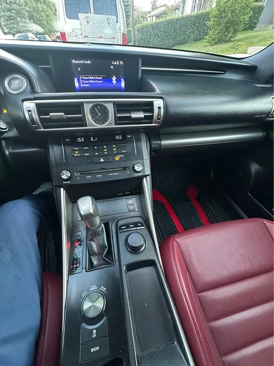 2016 Lexus IS 3rd Gen - Image 14 of 18