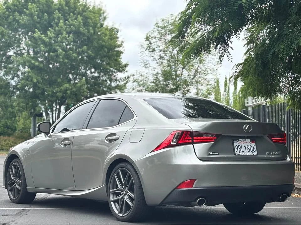 2016 Lexus IS 3rd Gen - Image 4 of 20