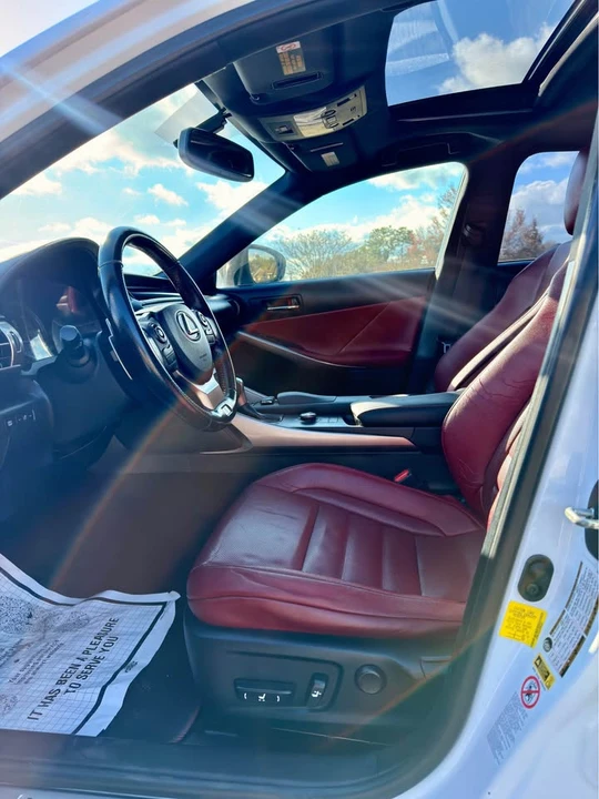 2016 Lexus IS F 2nd Gen - Image 9 of 16