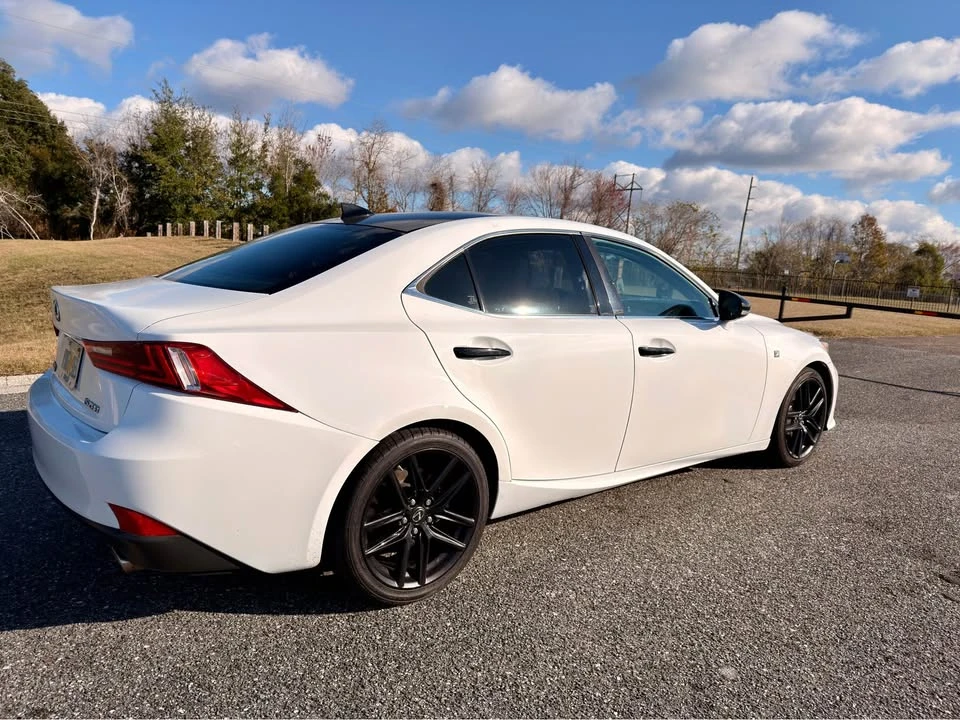 2016 Lexus IS F 2nd Gen - Image 6 of 16