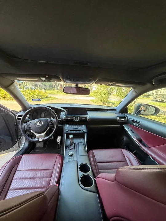 2016 Lexus IS F 2nd Gen - Image 8 of 15