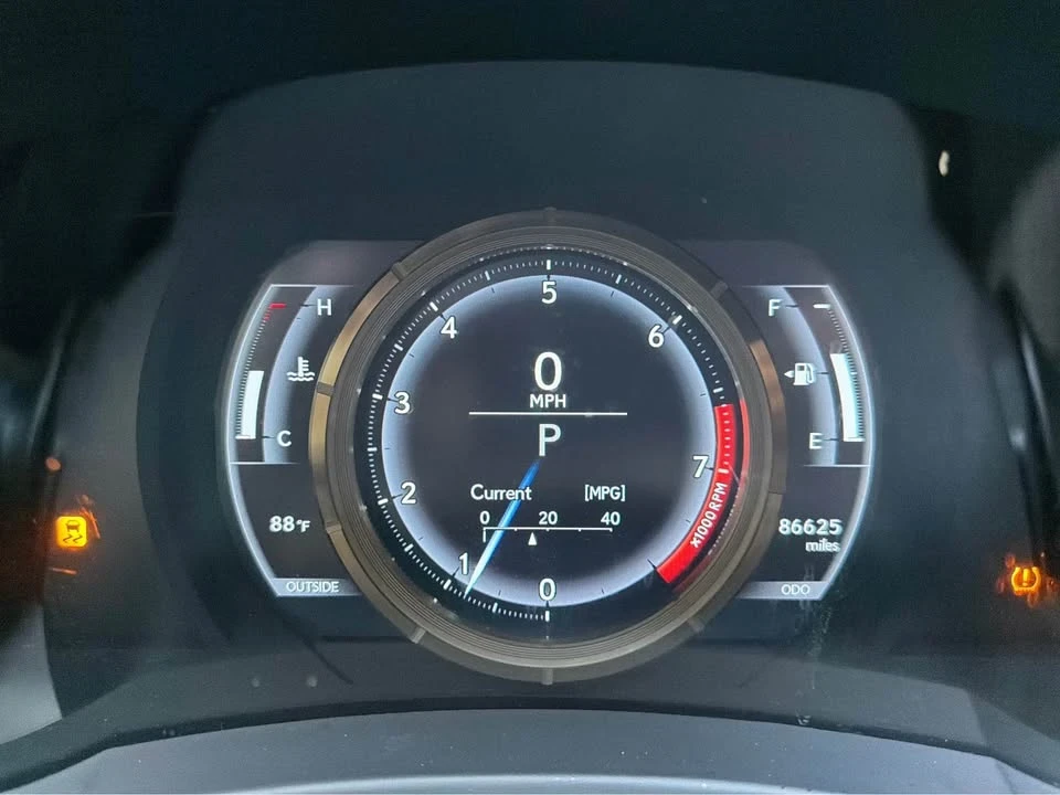 2016 Lexus IS F 2nd Gen - Image 11 of 15