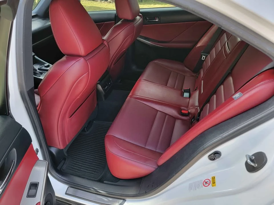 2016 Lexus IS 3rd Gen - Image 7 of 10