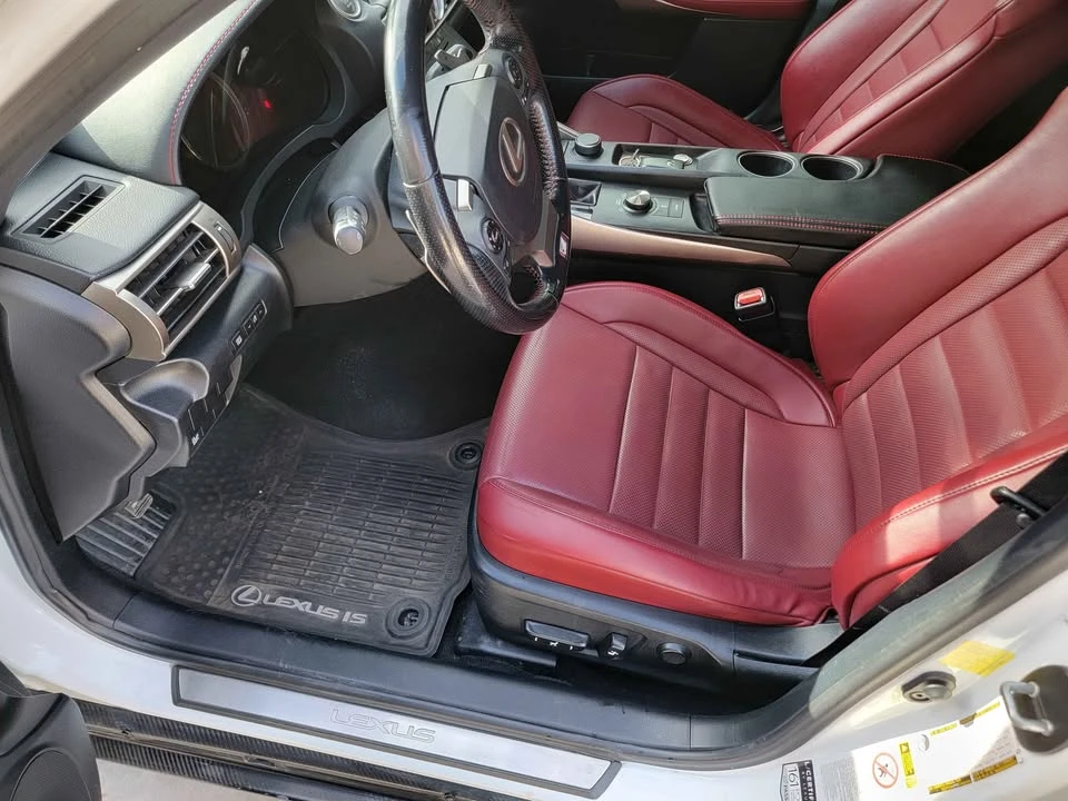 2016 Lexus IS 3rd Gen - Image 5 of 10