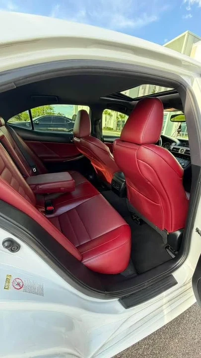 2016 Lexus IS 3rd Gen - Image 6 of 9