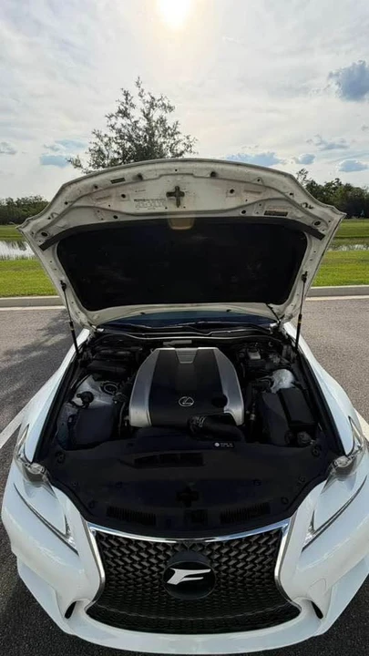 2016 Lexus IS 3rd Gen - Image 9 of 9
