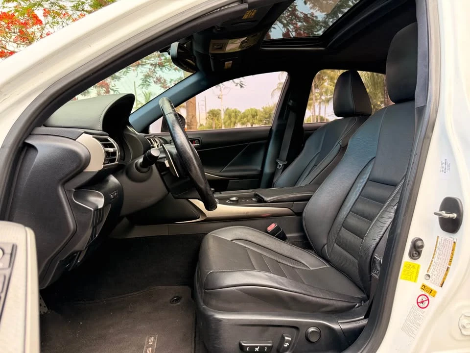 2016 Lexus IS 3rd Gen - Image 10 of 19