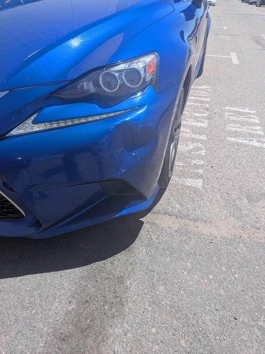2016 Lexus IS 3rd Gen - Image 5 of 10