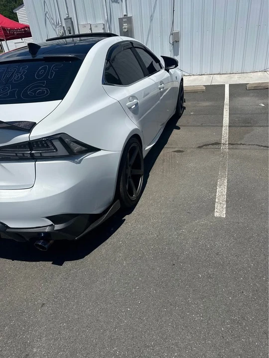 2016 Lexus IS 3rd Gen - Image 9 of 12