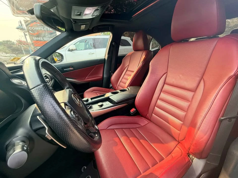 2016 Lexus IS 3rd Gen - Image 4 of 11