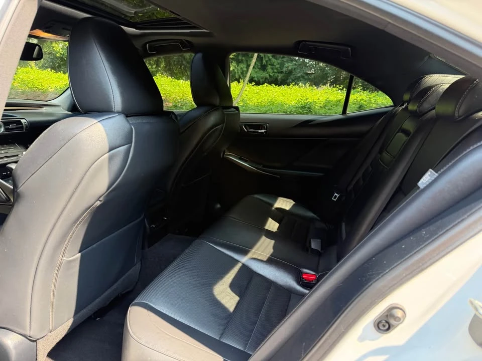 2016 Lexus IS 3rd Gen - Image 10 of 17