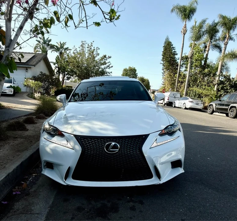 2016 Lexus IS 3rd Gen - Image 7 of 14