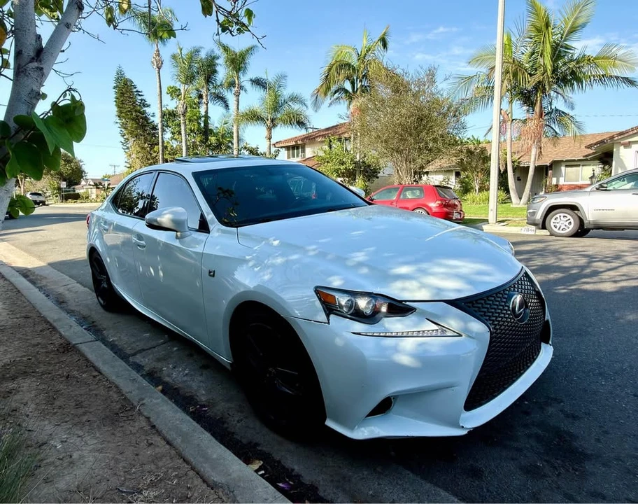 2016 Lexus IS 3rd Gen - Image 6 of 14