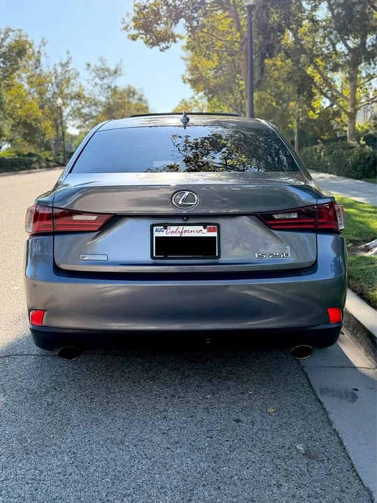 2016 Lexus IS 3rd Gen - Image 5 of 20