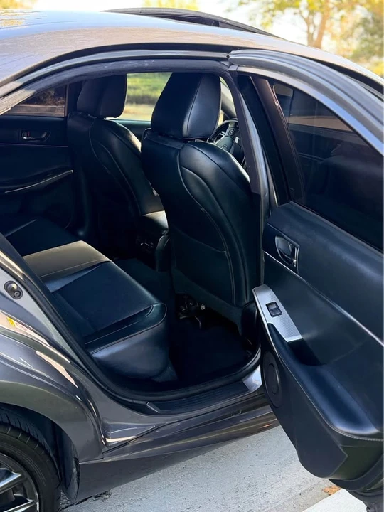 2016 Lexus IS 3rd Gen - Image 10 of 20