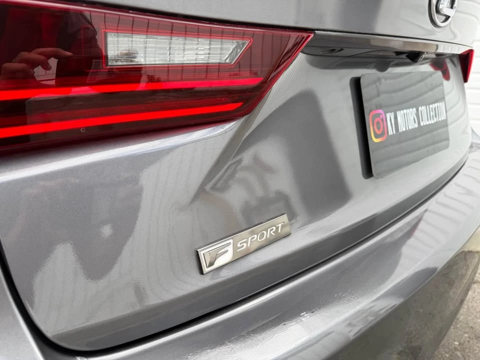 2016 Lexus IS 3rd Gen - Image 8 of 20