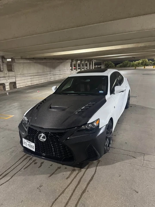 2016 Lexus IS 3rd Gen - Image 4 of 6