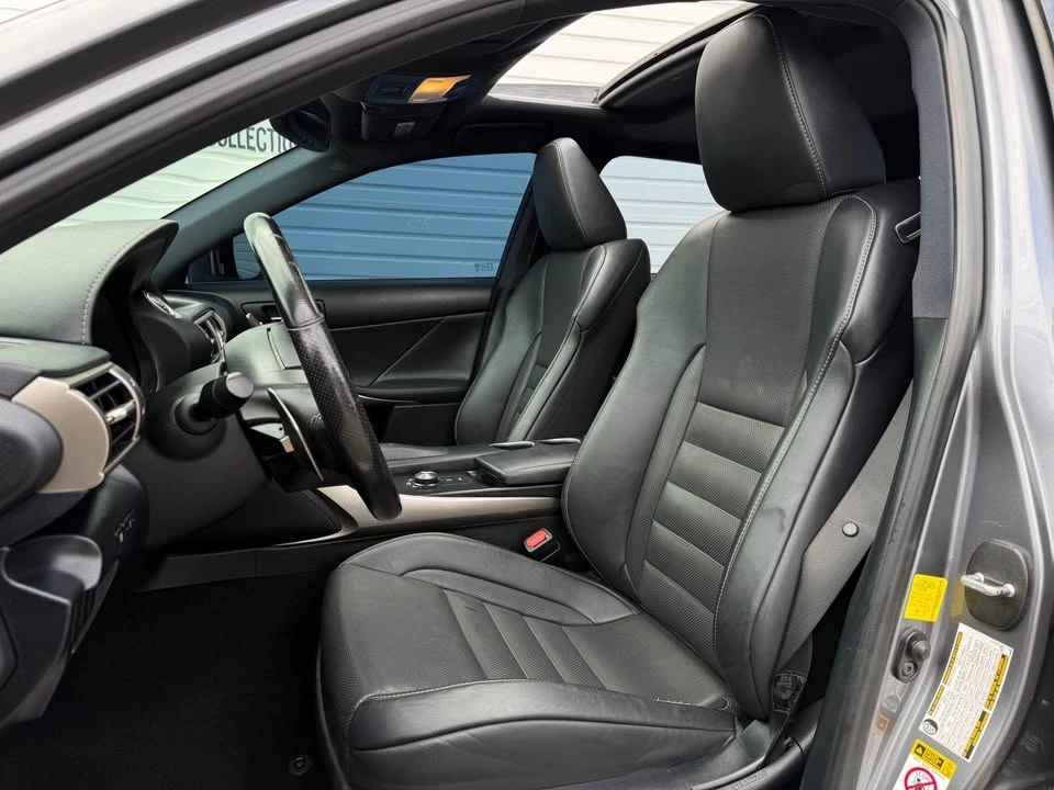 2016 Lexus IS 3rd Gen - Image 9 of 20