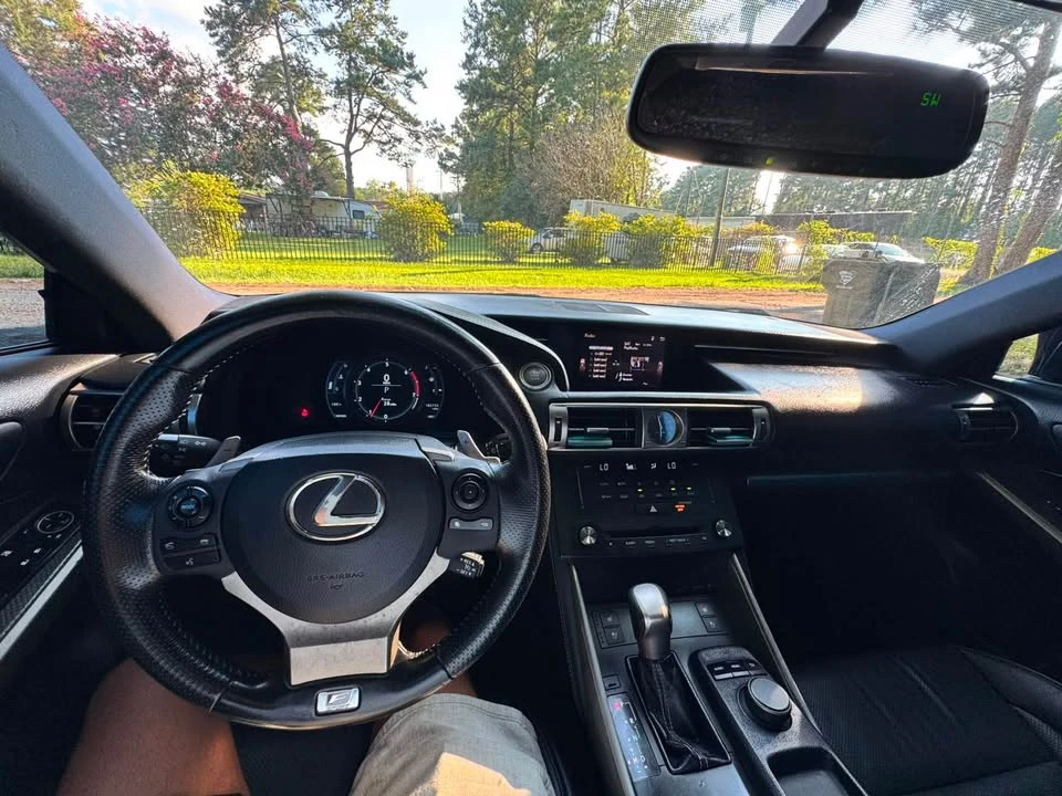 2016 Lexus IS 3rd Gen - Image 4 of 7