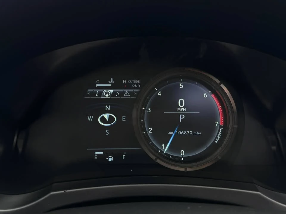 2016 Lexus IS 3rd Gen - Image 15 of 20