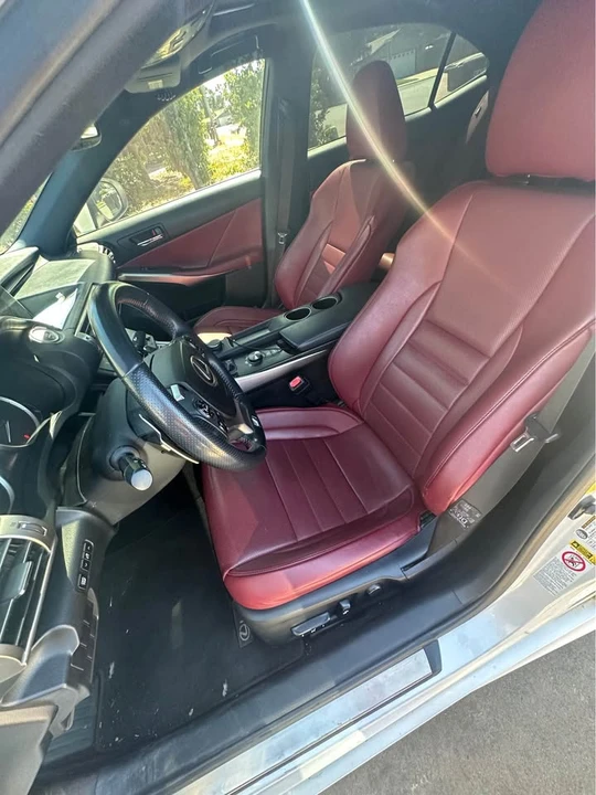 2016 Lexus IS 3rd Gen - Image 5 of 8