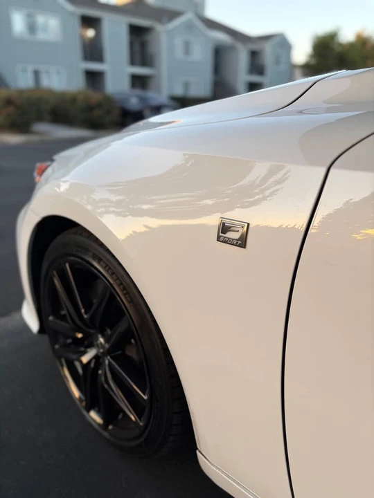 2016 Lexus IS 3rd Gen - Image 8 of 20