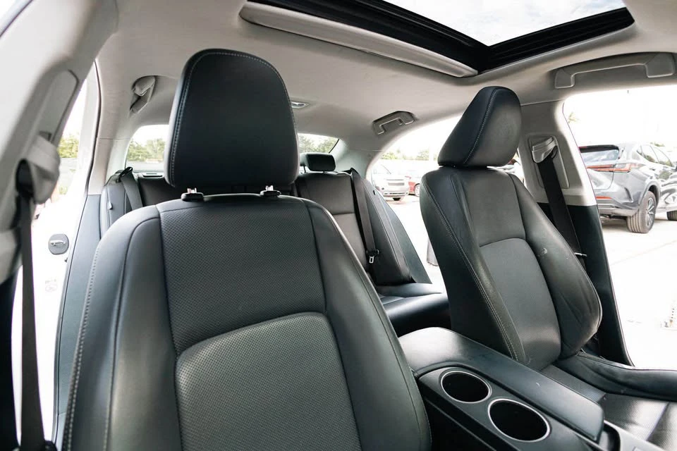 2016 Lexus IS 3rd Gen - Image 7 of 8