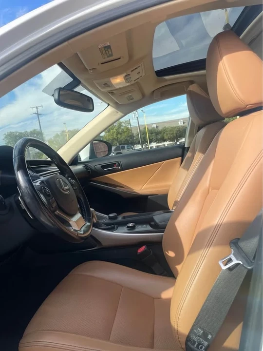 2016 Lexus IS 3rd Gen - Image 5 of 6