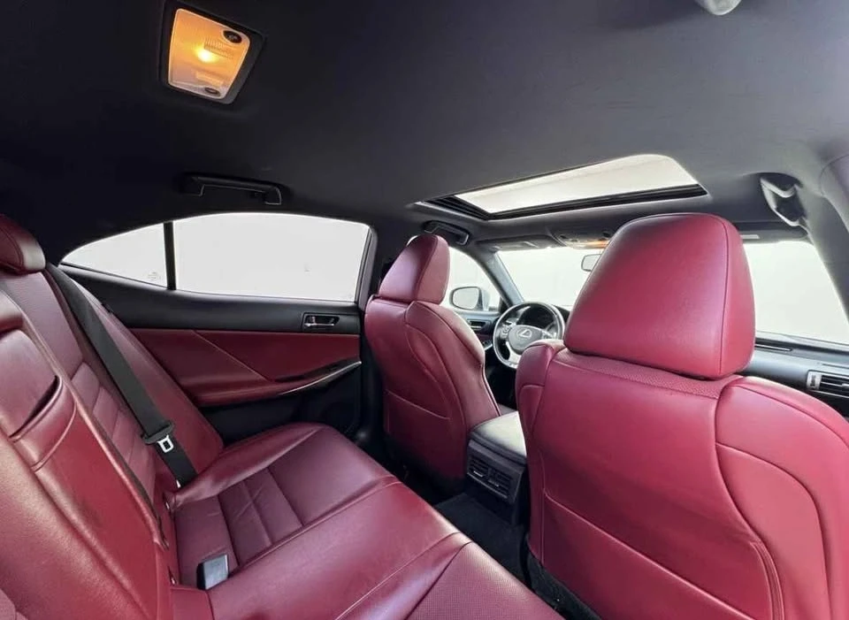 2016 Lexus IS 3rd Gen - Image 5 of 9