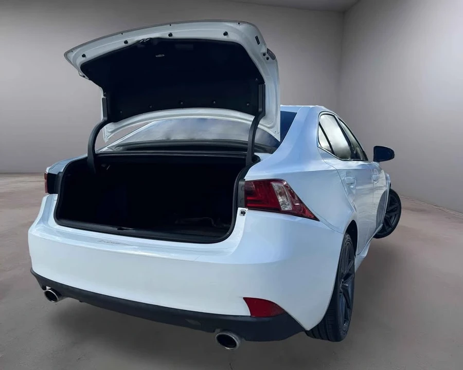 2016 Lexus IS 3rd Gen - Image 8 of 9