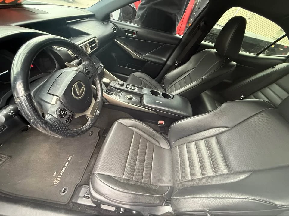 2016 Lexus IS 3rd Gen - Image 4 of 6