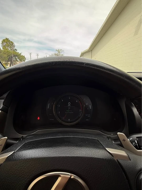 2016 Lexus IS 3rd Gen - Image 17 of 20