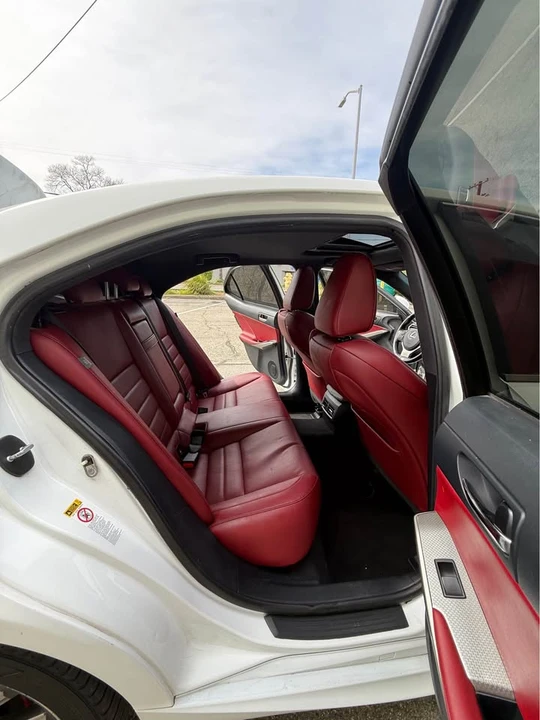 2016 Lexus IS 3rd Gen - Image 15 of 20