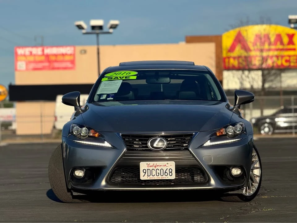 2016 Lexus IS 3rd Gen - Image 19 of 20