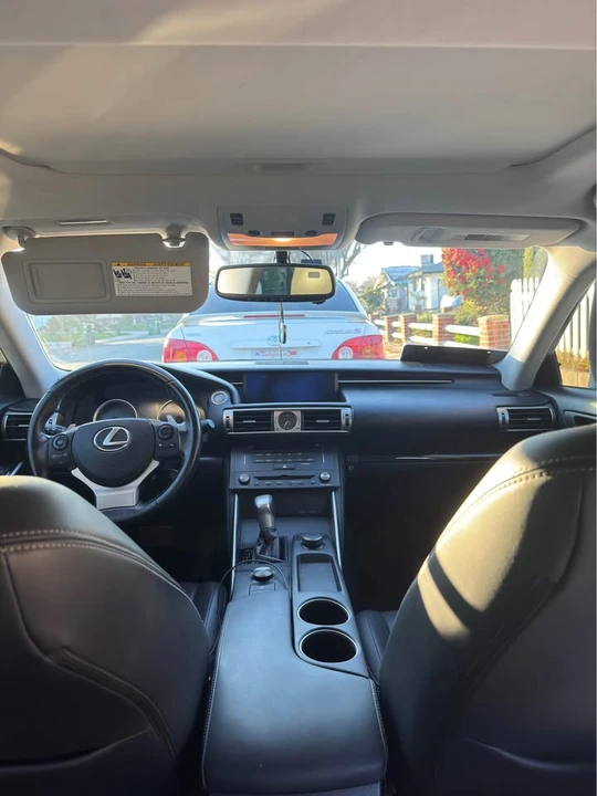 2016 Lexus IS 3rd Gen - Image 15 of 19