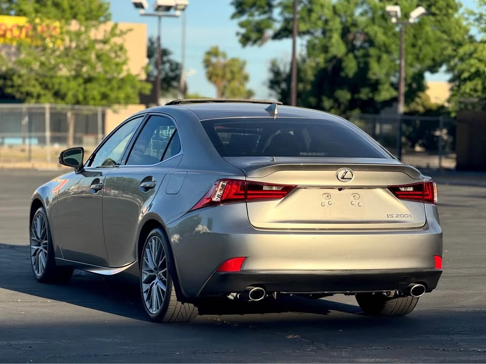 2016 Lexus IS 3rd Gen - Image 6 of 20