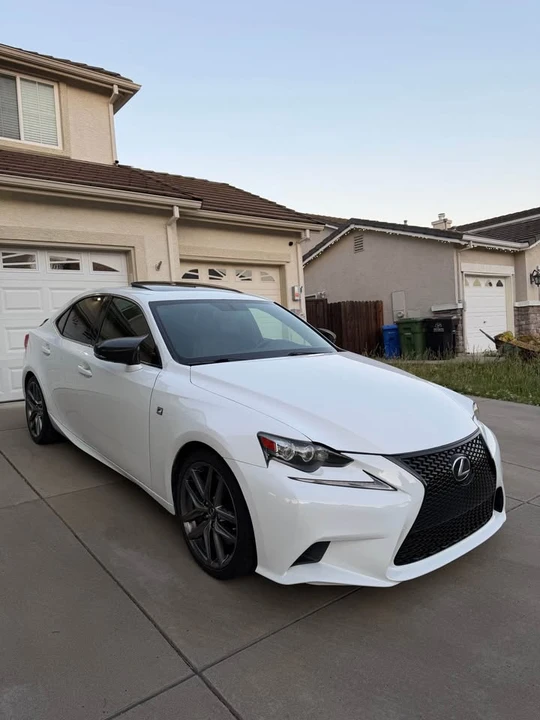 2016 Lexus IS 3rd Gen - Image 3 of 12