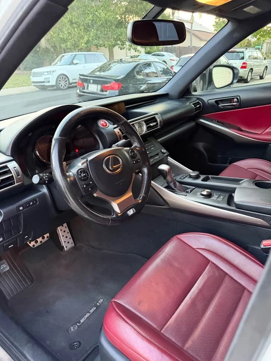2016 Lexus IS 3rd Gen - Image 9 of 12