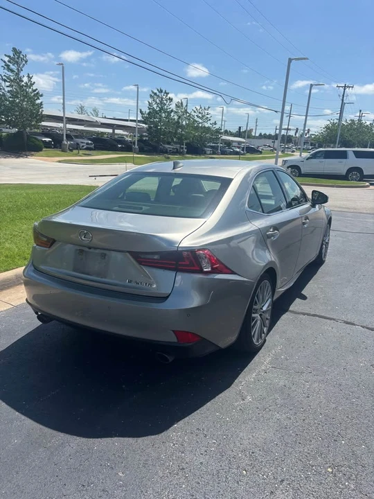 2016 Lexus IS 3rd Gen - Image 9 of 20