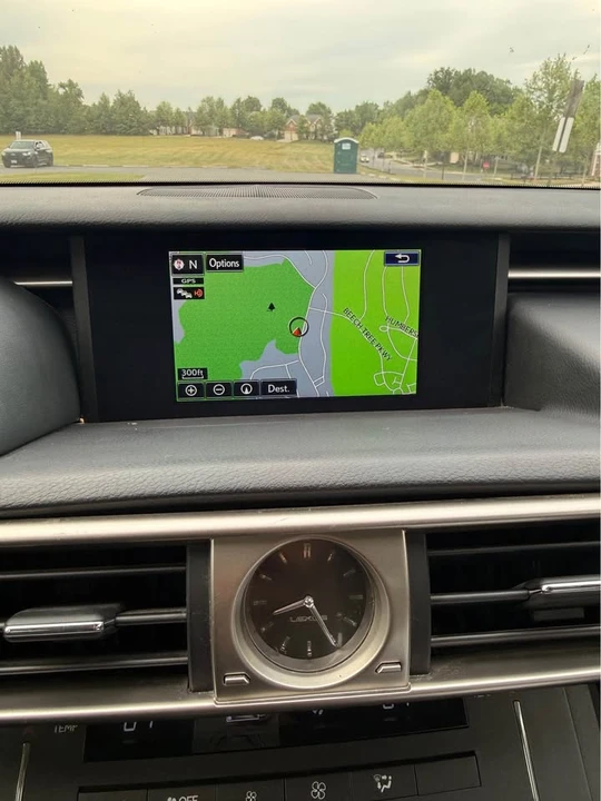 2016 Lexus IS 3rd Gen - Image 5 of 20