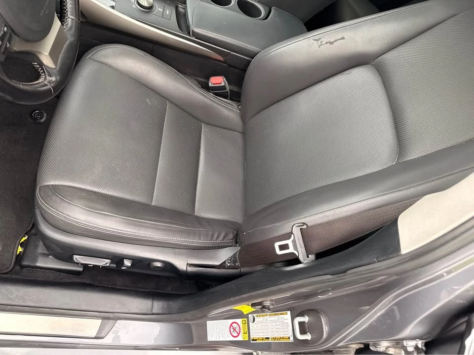 2016 Lexus IS 3rd Gen - Image 16 of 20