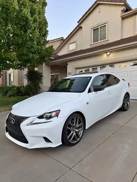 2016 Lexus IS 200t F-Sport