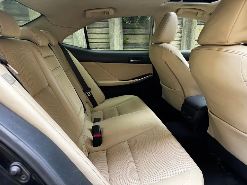 2016 Lexus IS 3rd Gen - Image 6 of 10